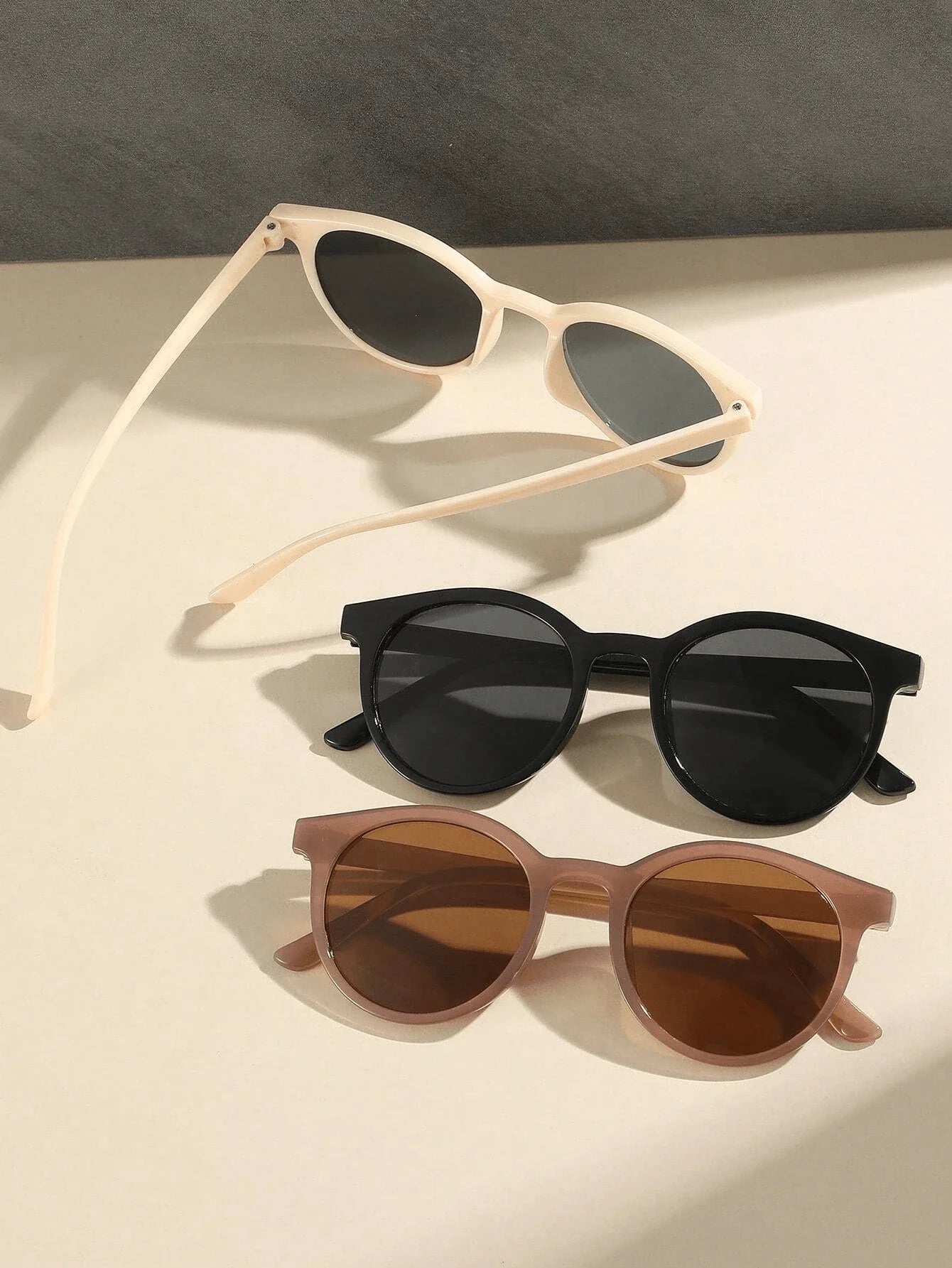 Full Frame Round Sunglasses