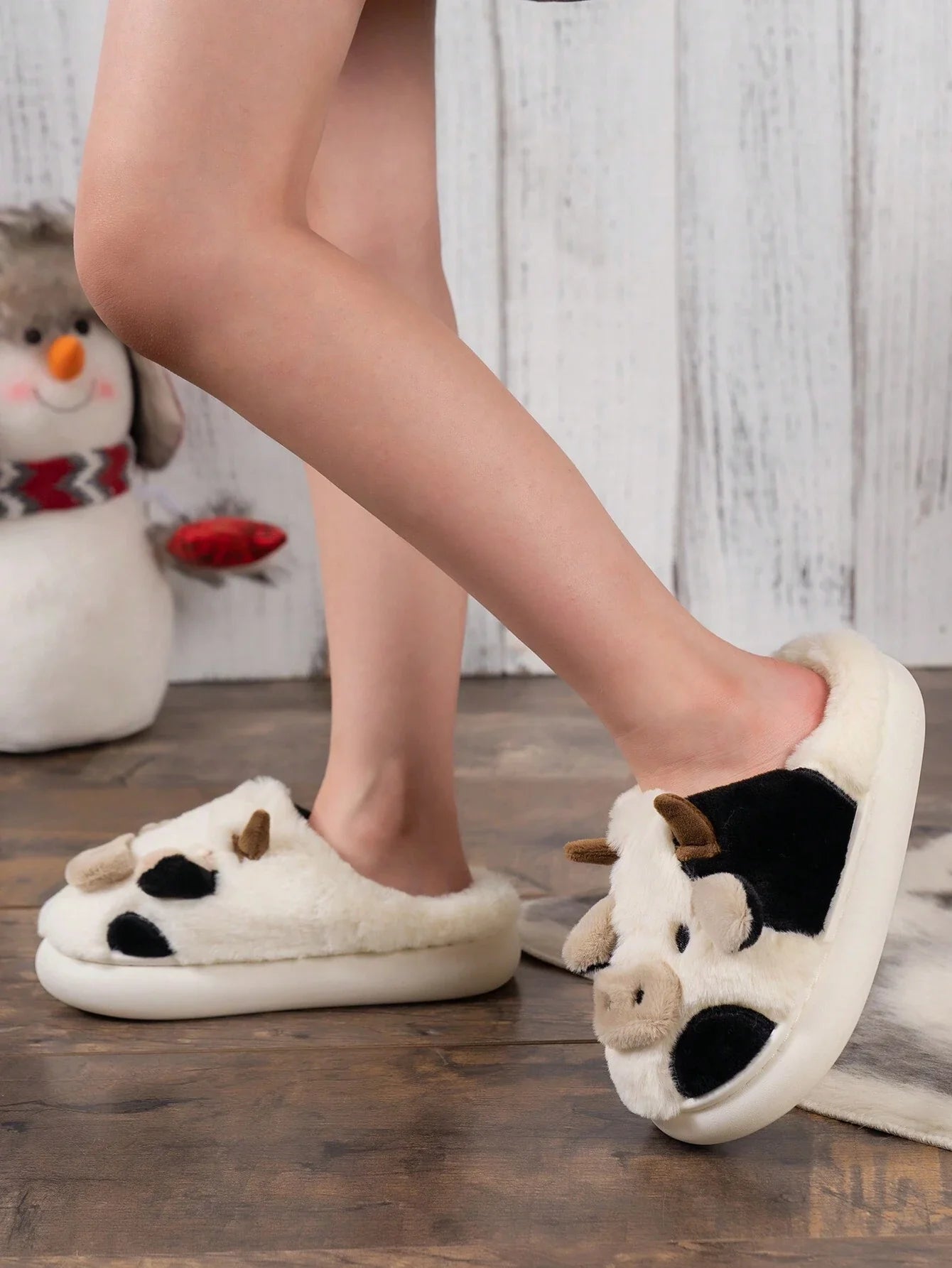 Cartoon Big Nose Bull Plush House Slippers