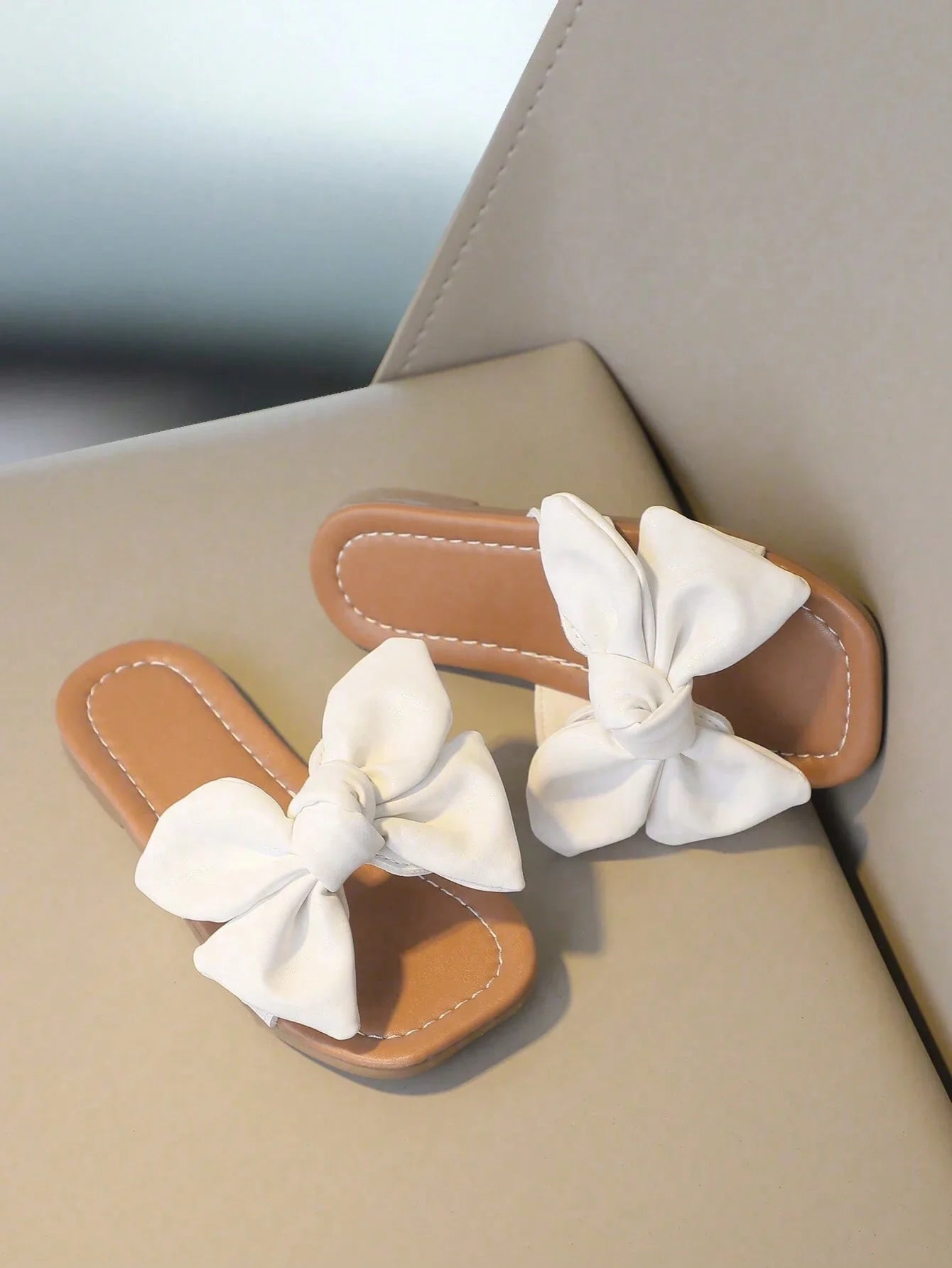 Bow Decor Non-slip Slippers For Summer