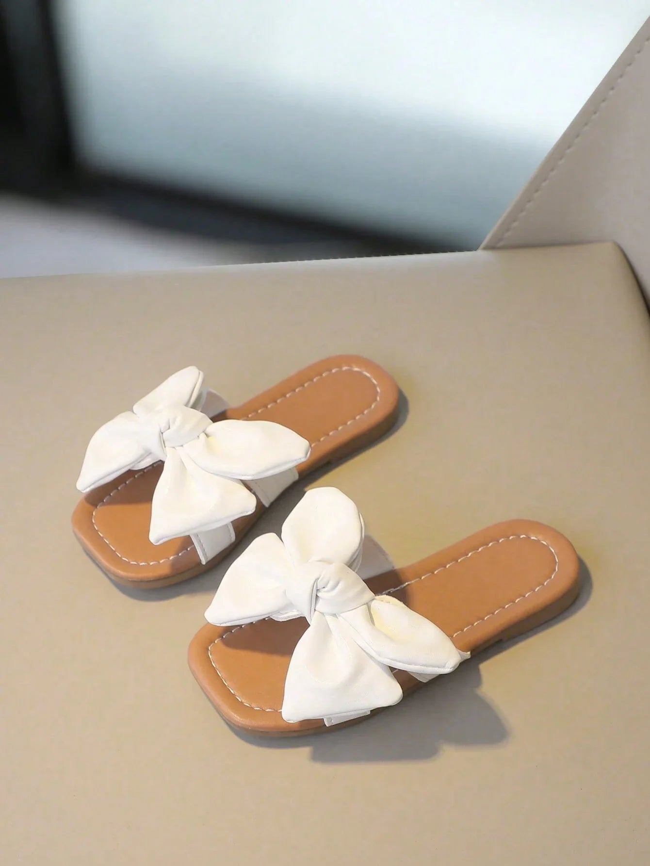Bow Decor Non-slip Slippers For Summer