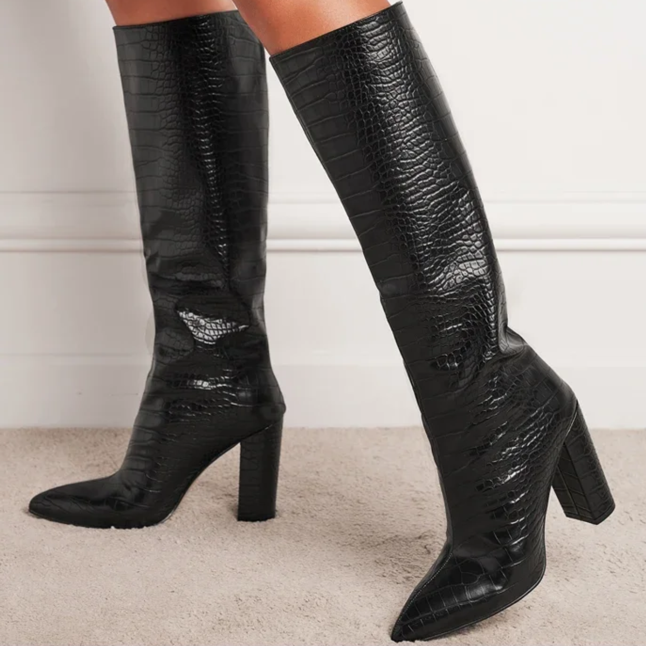 Elegant Snake Pattern Knee Boots